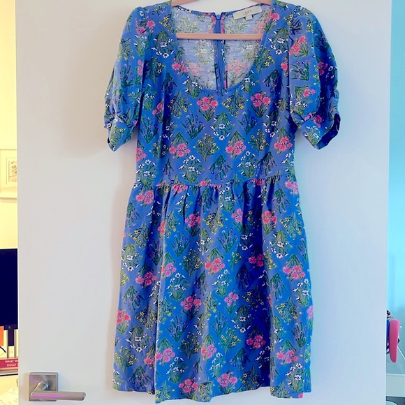 LOFT UNECK FLORAL DRESS - Picture 2 of 4